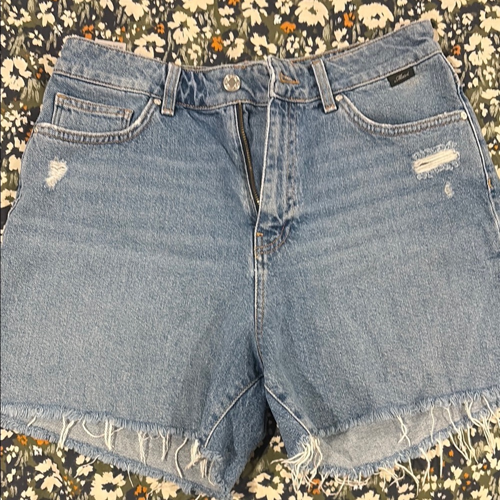 Mavi Classic Blue Ripped Jean Shorts